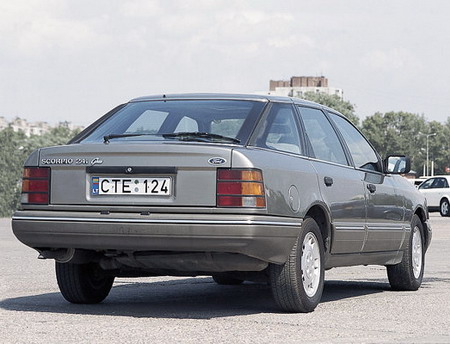 Ford Scorpio в комплектации Ghia