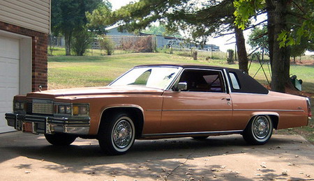 Cadillac Phaeton Coupe '1979, цвет Western Saddle Firemist