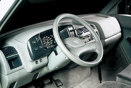 Передняя панель РАФ M1 Роксана