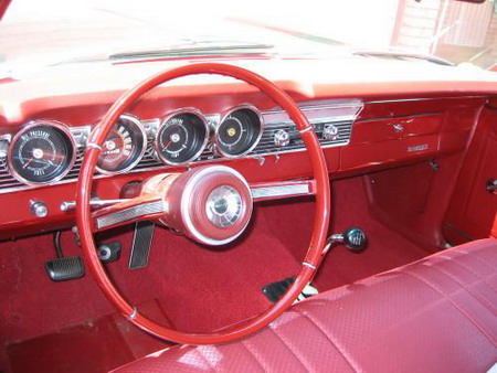 Интерьер Mercury Comet Cyclone 1966 года