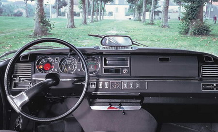 Передняя панель после рестайлинга 1968 года.